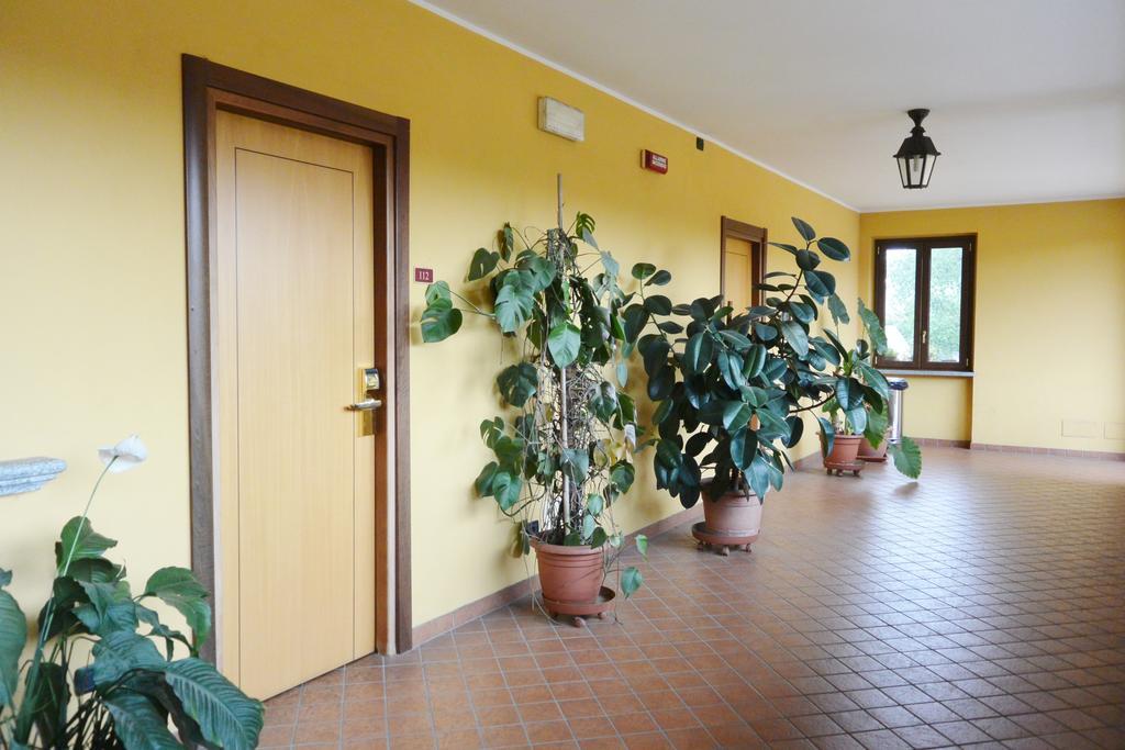 Hotel Ristorante Italia Certosa di Pavia Exterior photo